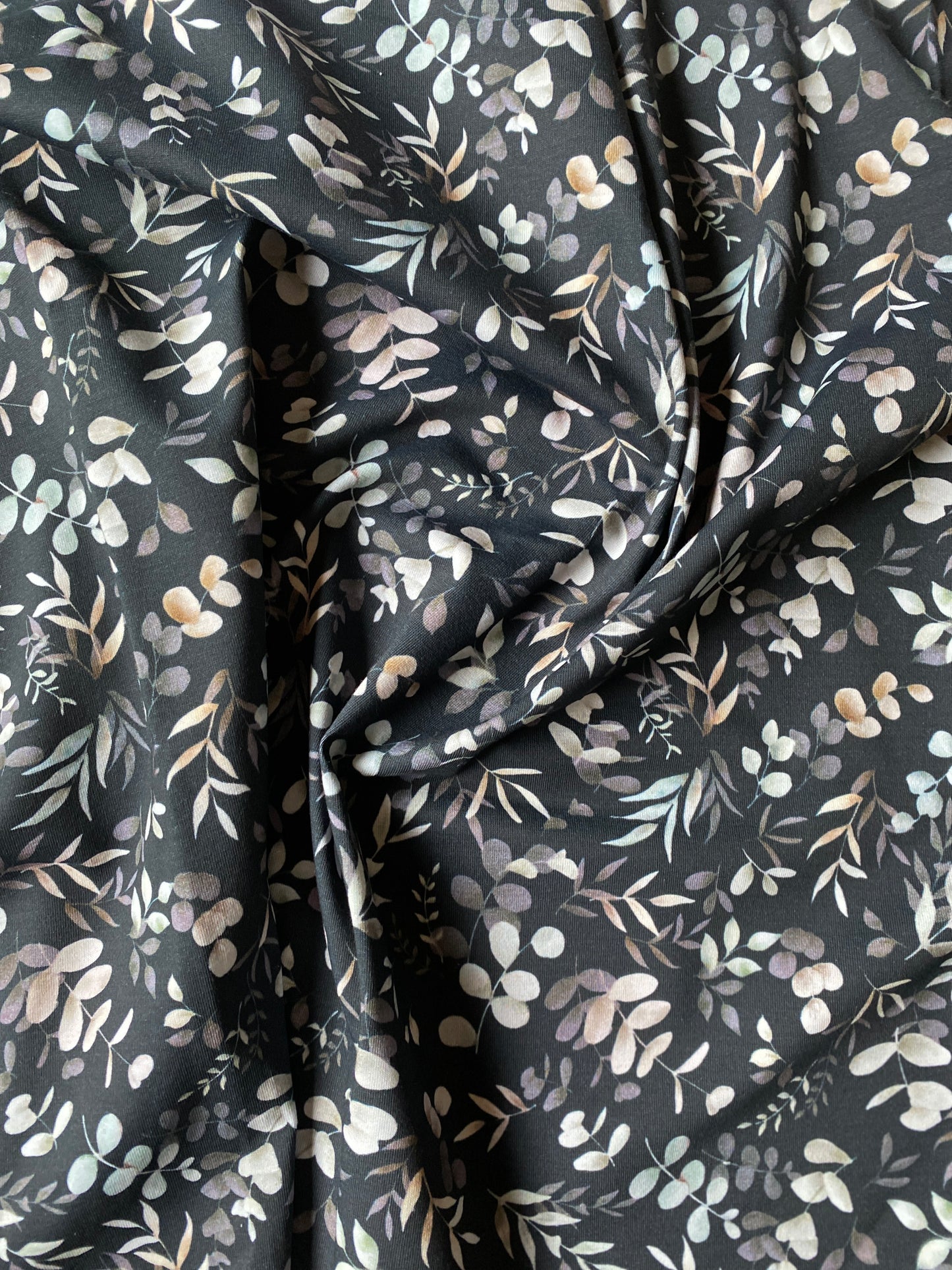 Foliage black