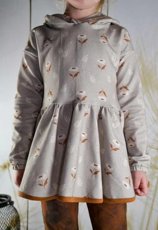 Flowers taupe