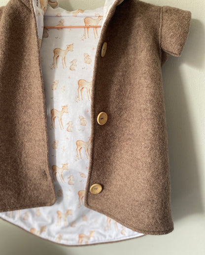 Walkjacke mit Pegasusstickerei